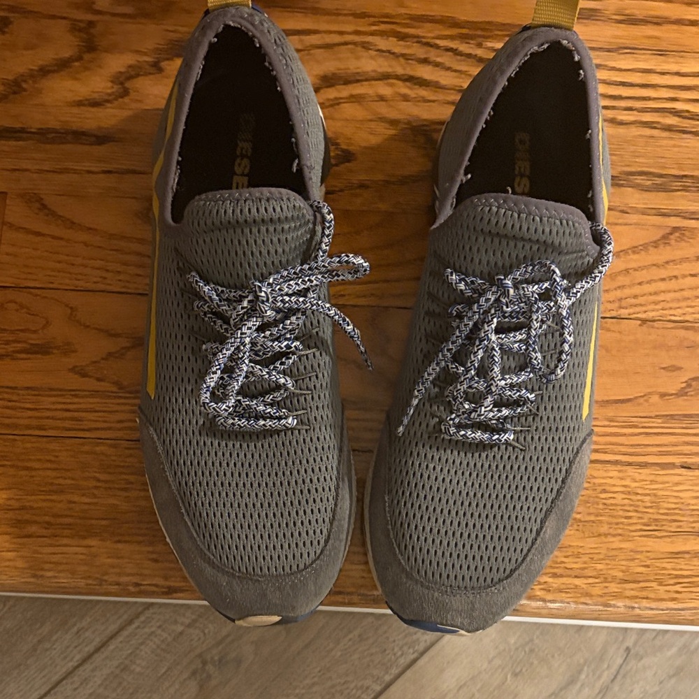 Diesel Gray and Yellow Men's Sneakers